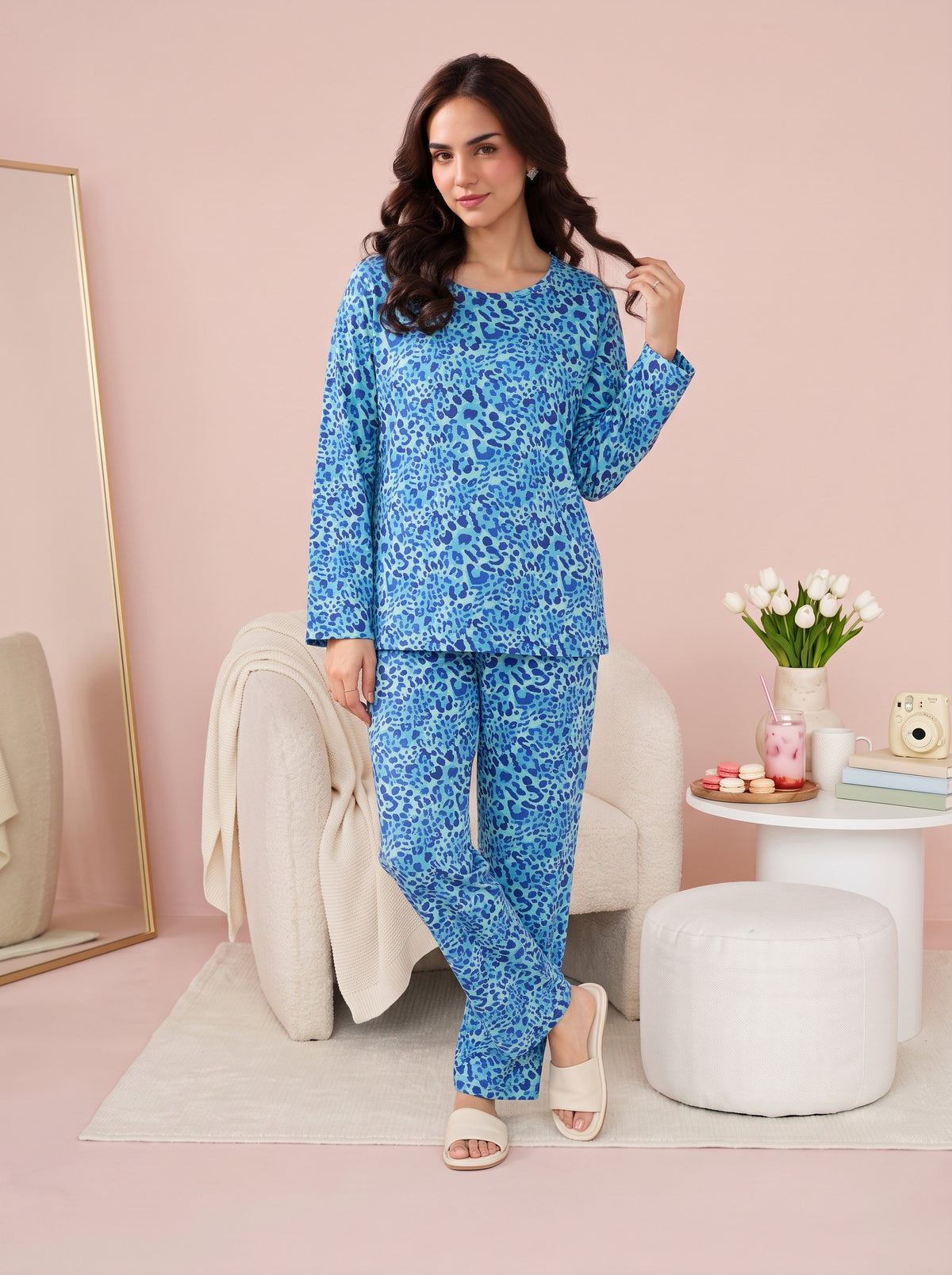 Lagoon Leopard Nightsuit